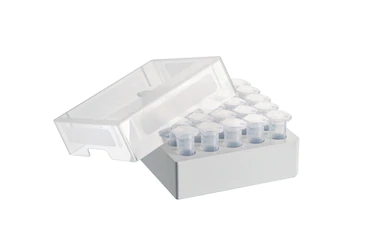 艾本德儲存盒 5 × 5, 可放置 25  個試管，5  mL，4  件，高 64  mm，2.5  英寸，聚丙烯材料，可耐受最低 -86  °C，可高溫高壓滅菌，帶蓋子并具有數(shù)字字母標識